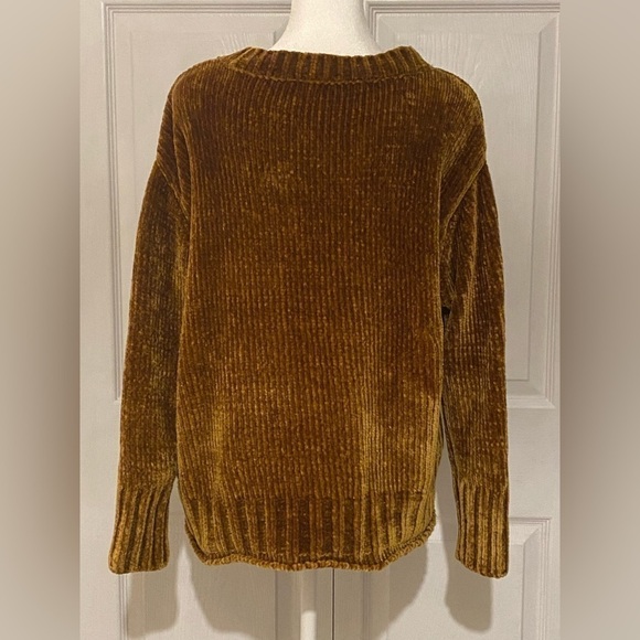 Max Studio Soft Knit Slouchy Sweater. Women’s Size M - Picture 2 of 6